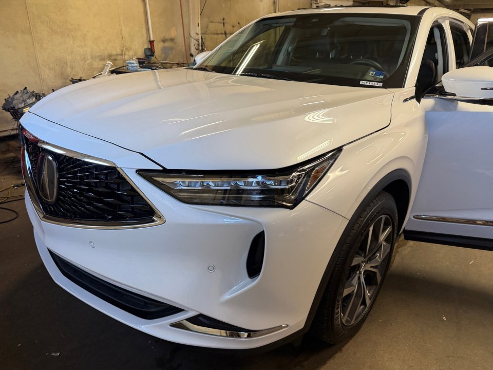 Used 2022 Acura MDX w/ Technology Package AWD/4WD image 30