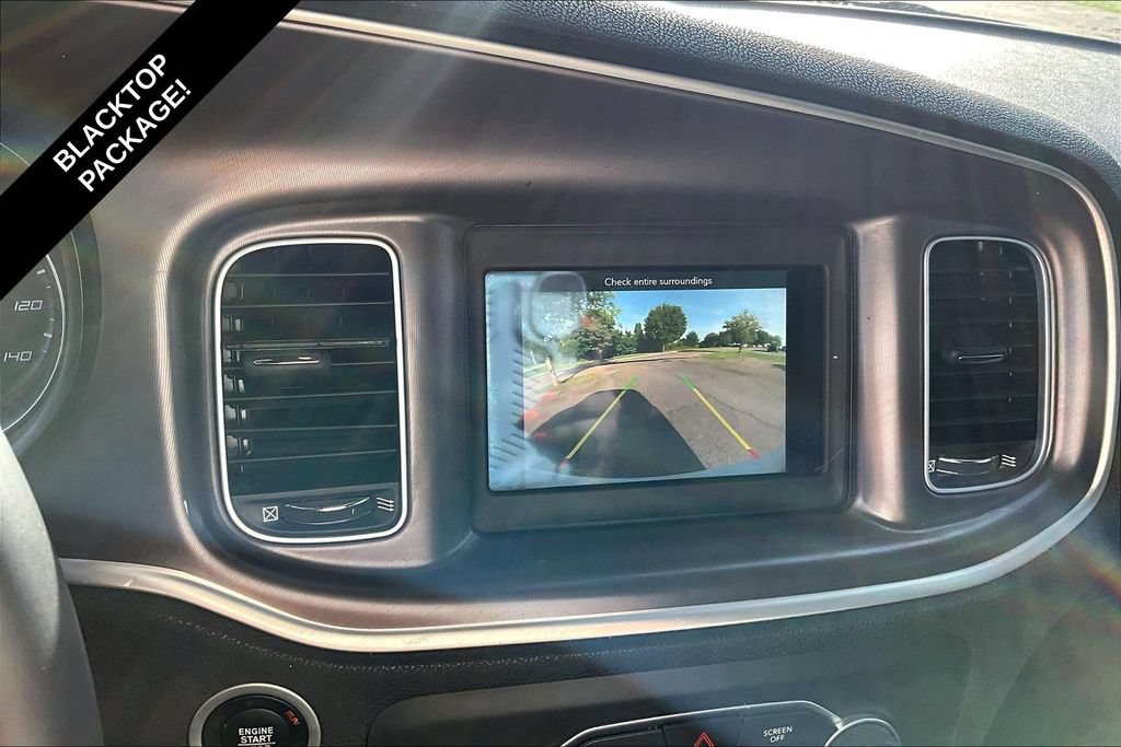 Used 2022 Dodge Charger SXT RWD image 21
