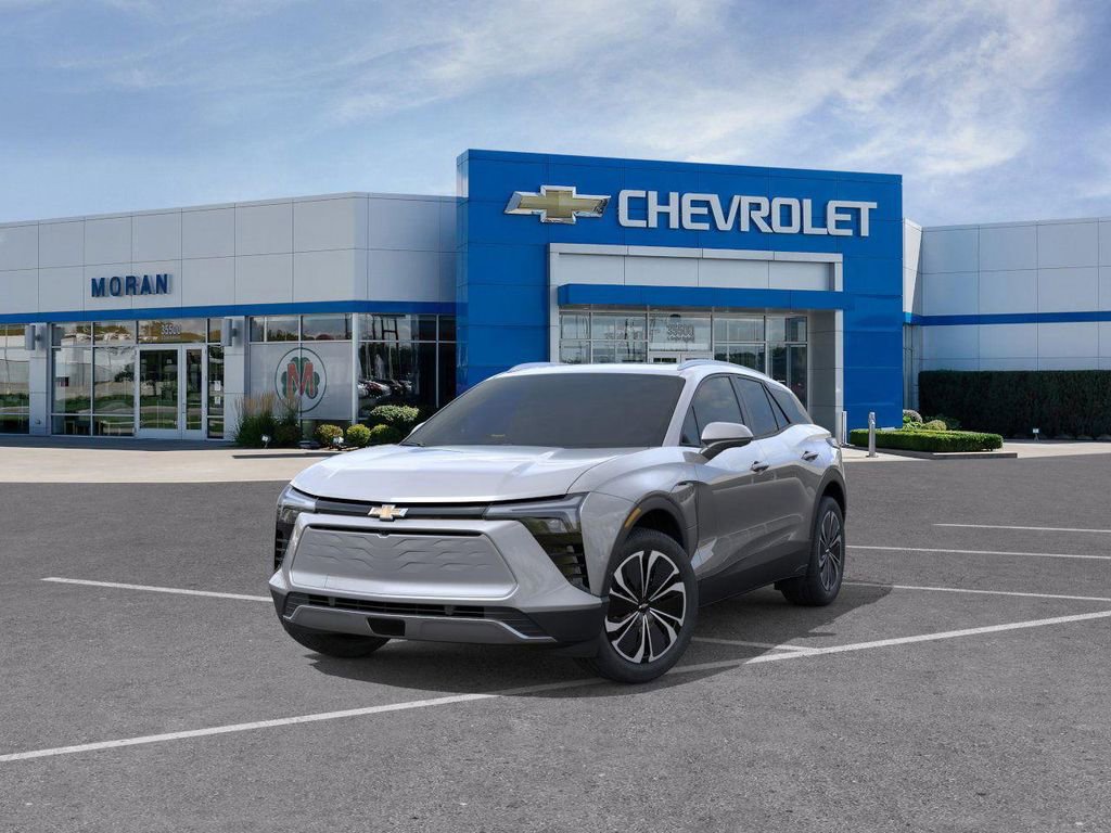 New 2026 Chevrolet Blazer EV LT image 8