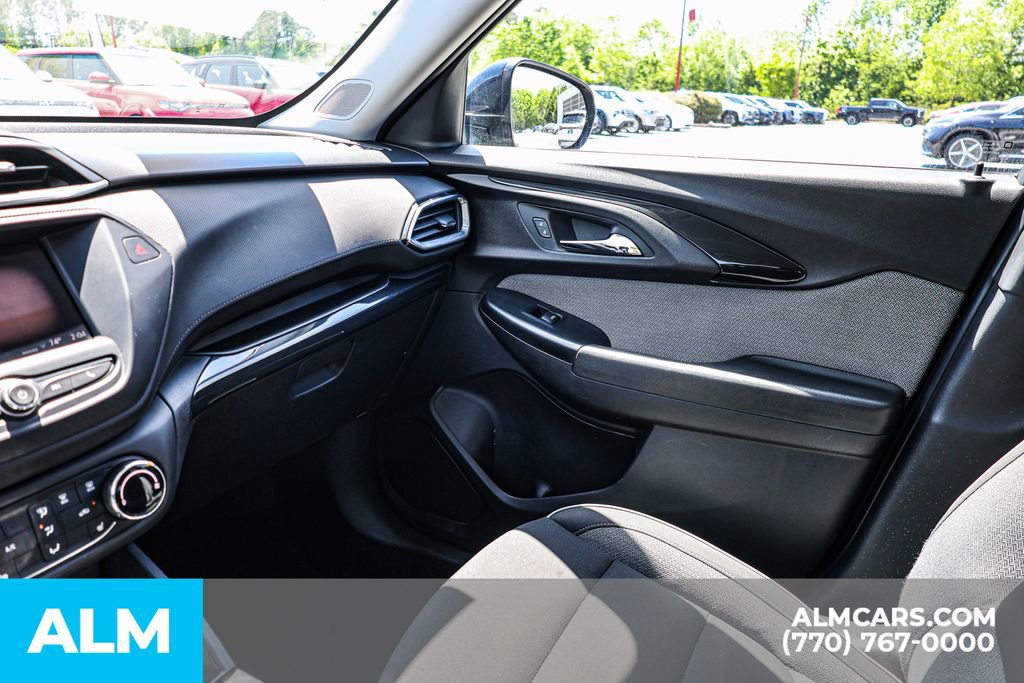 Used 2023 Chevrolet TrailBlazer LT image 43
