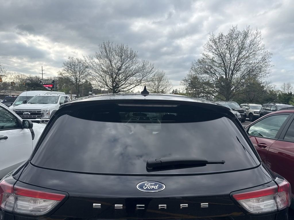 Used 2020 Ford Escape SE AWD/4WD image 8