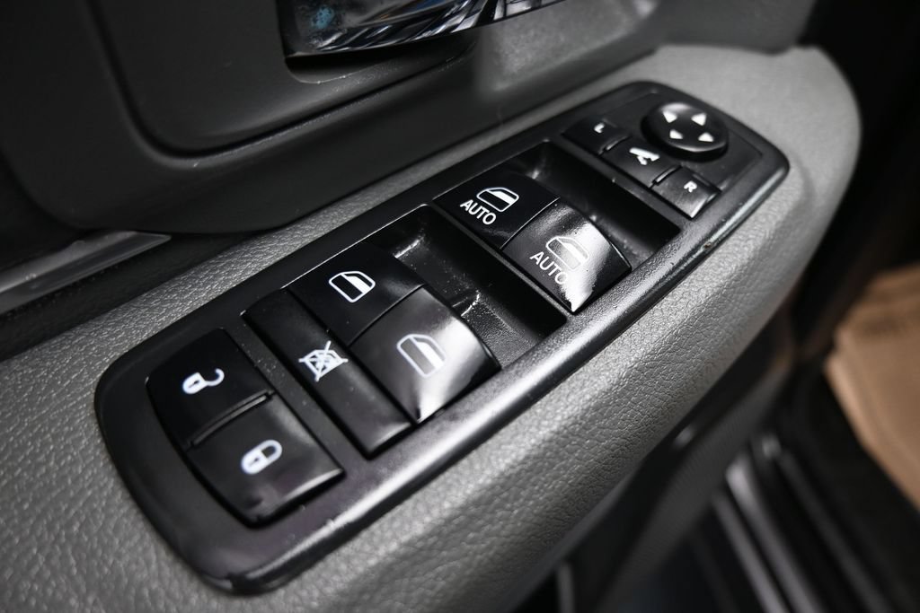 Used 2018 RAM 1500 Big Horn AWD/4WD image 11