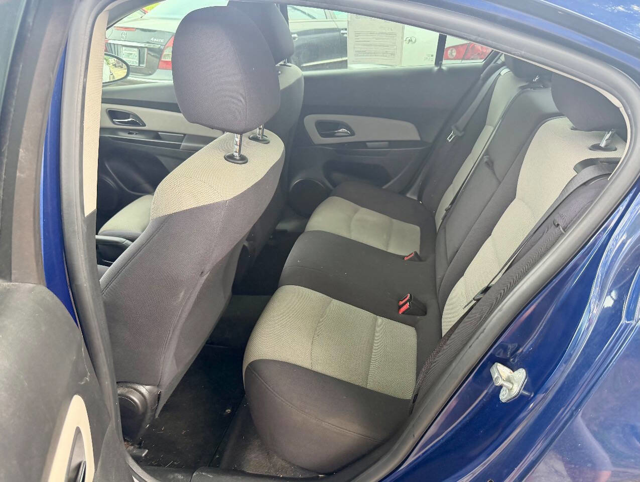 Used 2013 Chevrolet Cruze LS FWD image 15