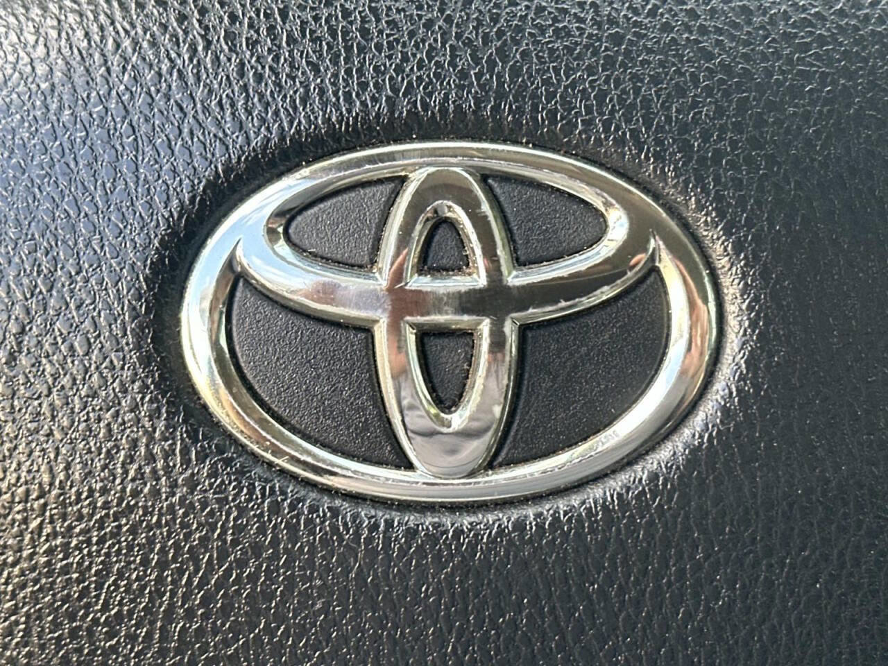 Used 2017 Toyota Corolla SE image 13