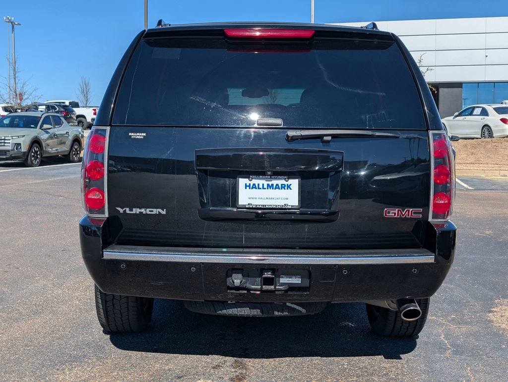 Used 2014 GMC Yukon Denali image 5