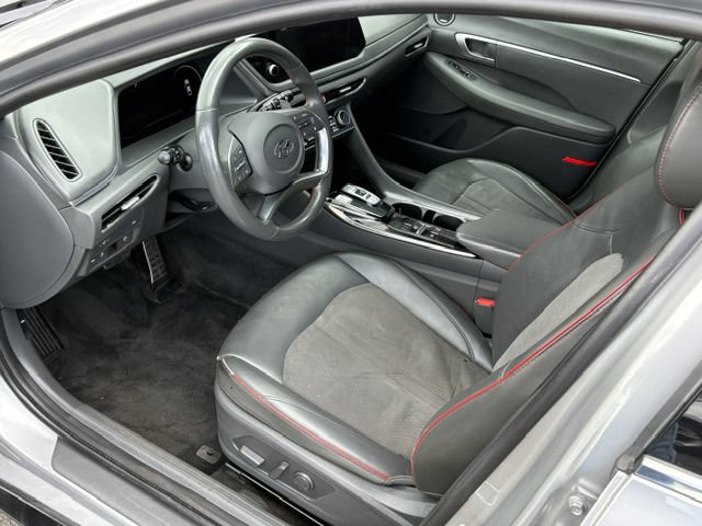Used 2020 Hyundai Sonata SEL Plus w/ Tech Package FWD image 9