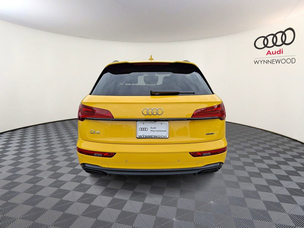 Used 2023 Audi Q5 2.0T Premium Plus w/ Premium Plus Package AWD/4WD image 5
