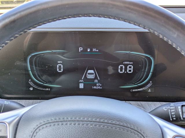 Used 2024 Kia Telluride EX w/ EX Captain's Chair Package image 30