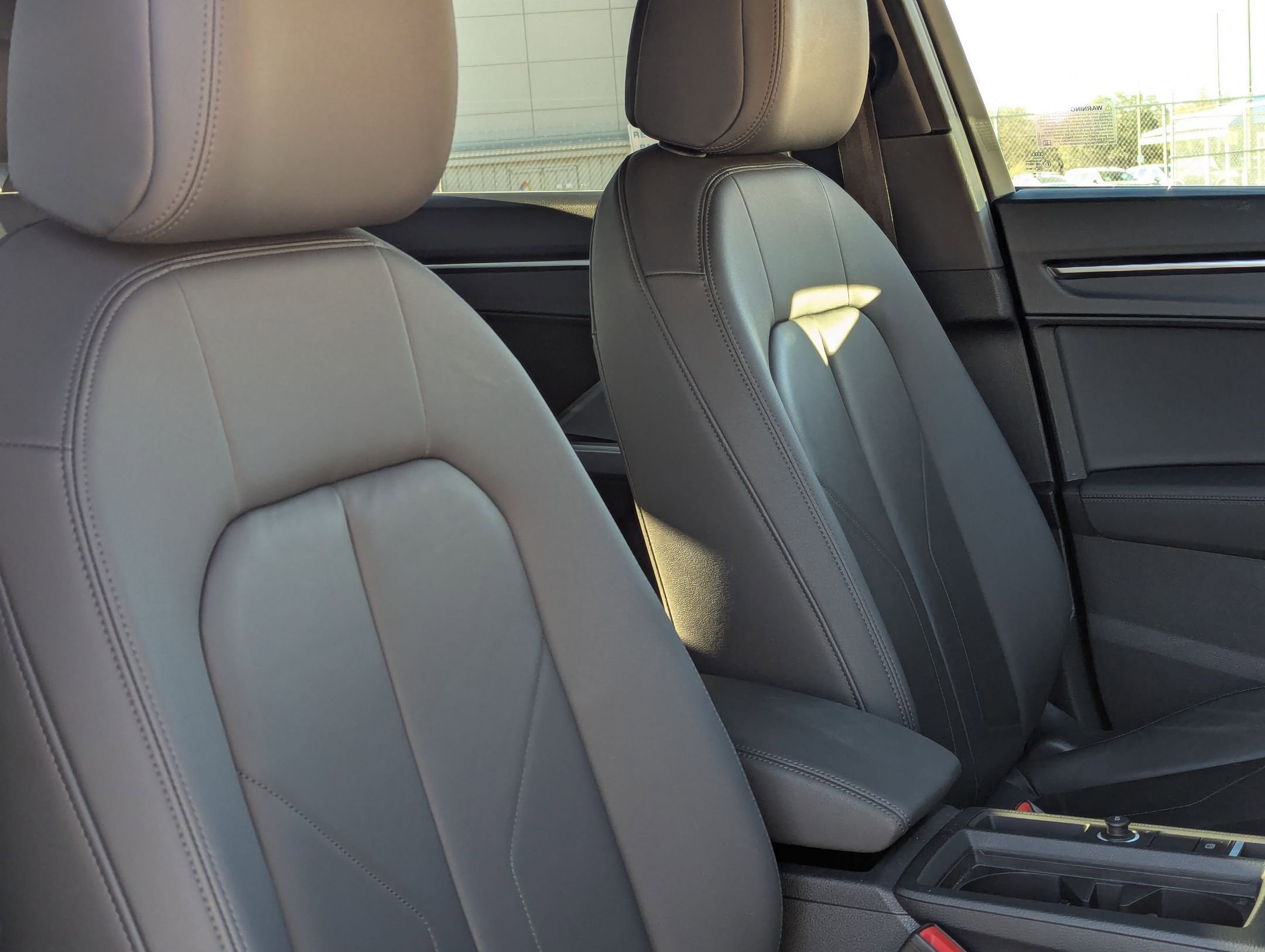 Used 2025 Audi Q3 2.0T Premium image 30