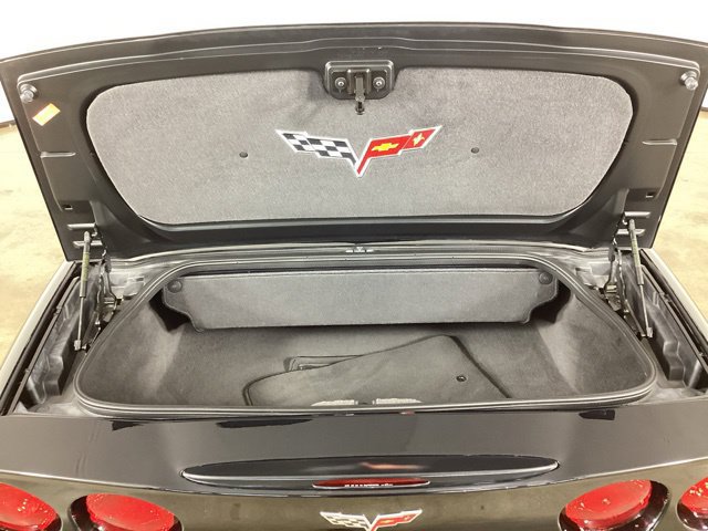 Used 2008 Chevrolet Corvette Convertible w/ Preferred Equipment Group RWD image 24