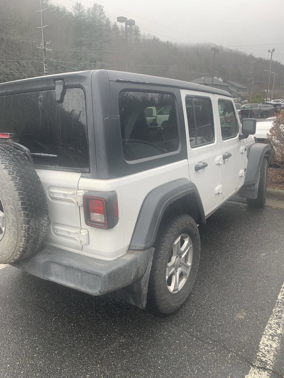 Used 2021 Jeep Wrangler Unlimited Sport w/ Cold Weather Group image 6