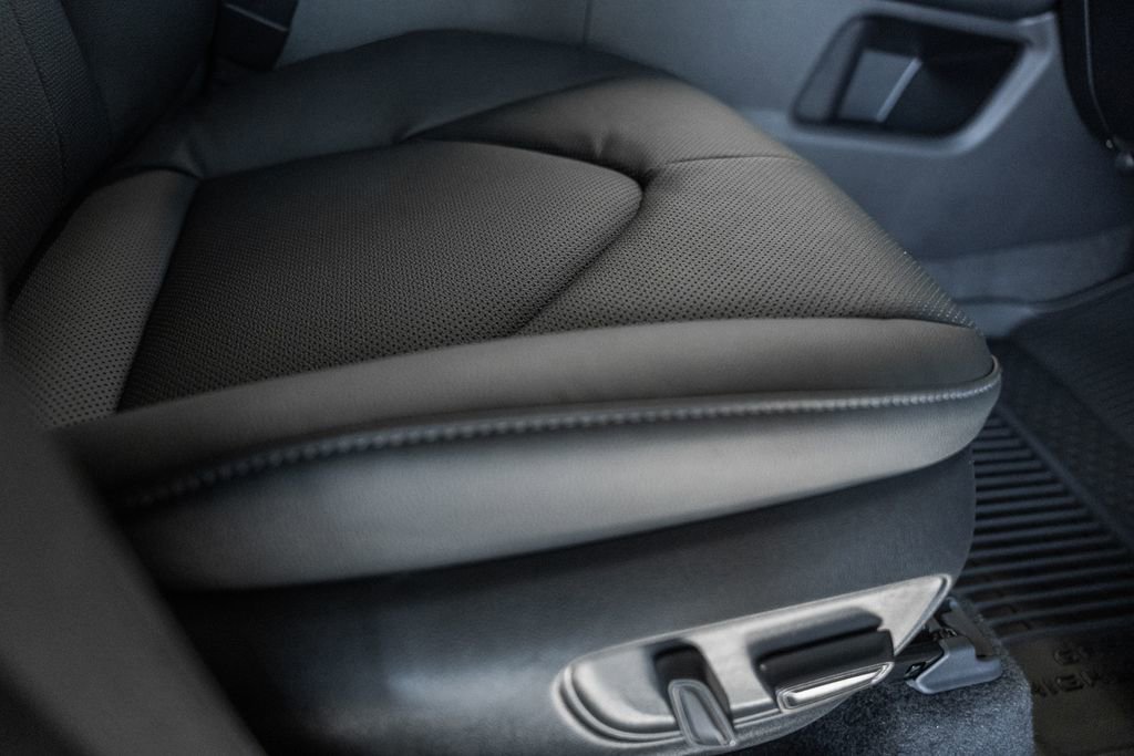 New 2026 Toyota Grand Highlander Limited image 38