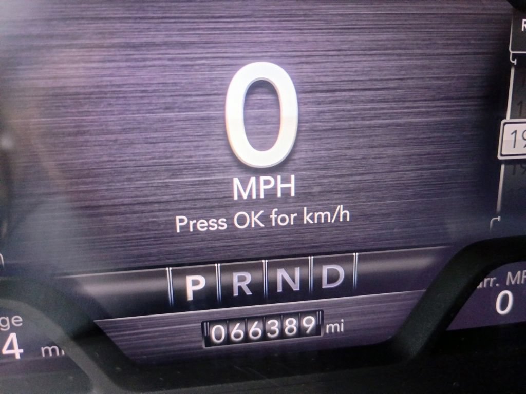 Used 2024 RAM 1500 Laramie AWD/4WD image 15