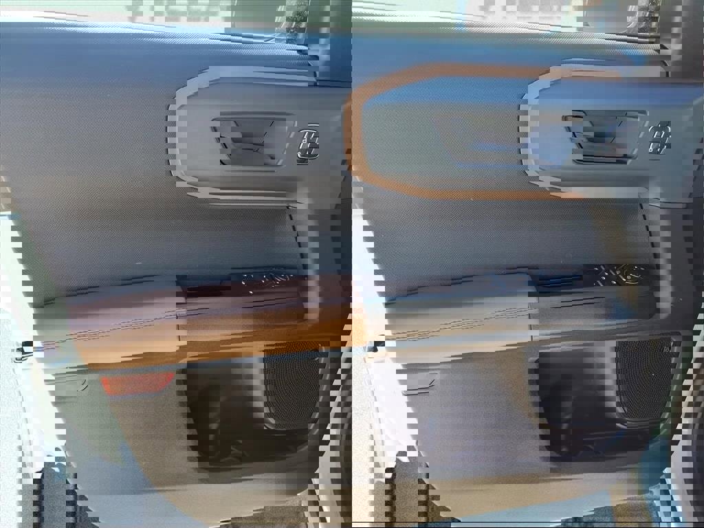 Used 2023 Ford Bronco Sport Outer Banks w/ Tech Package image 13