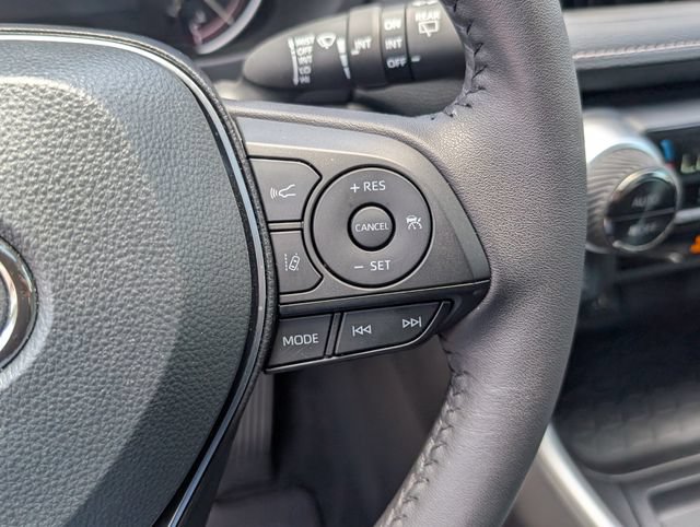 Used 2025 Toyota RAV4 XLE Premium FWD image 17