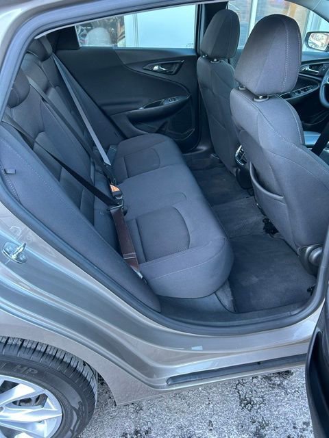 Used 2024 Chevrolet Malibu LT image 10