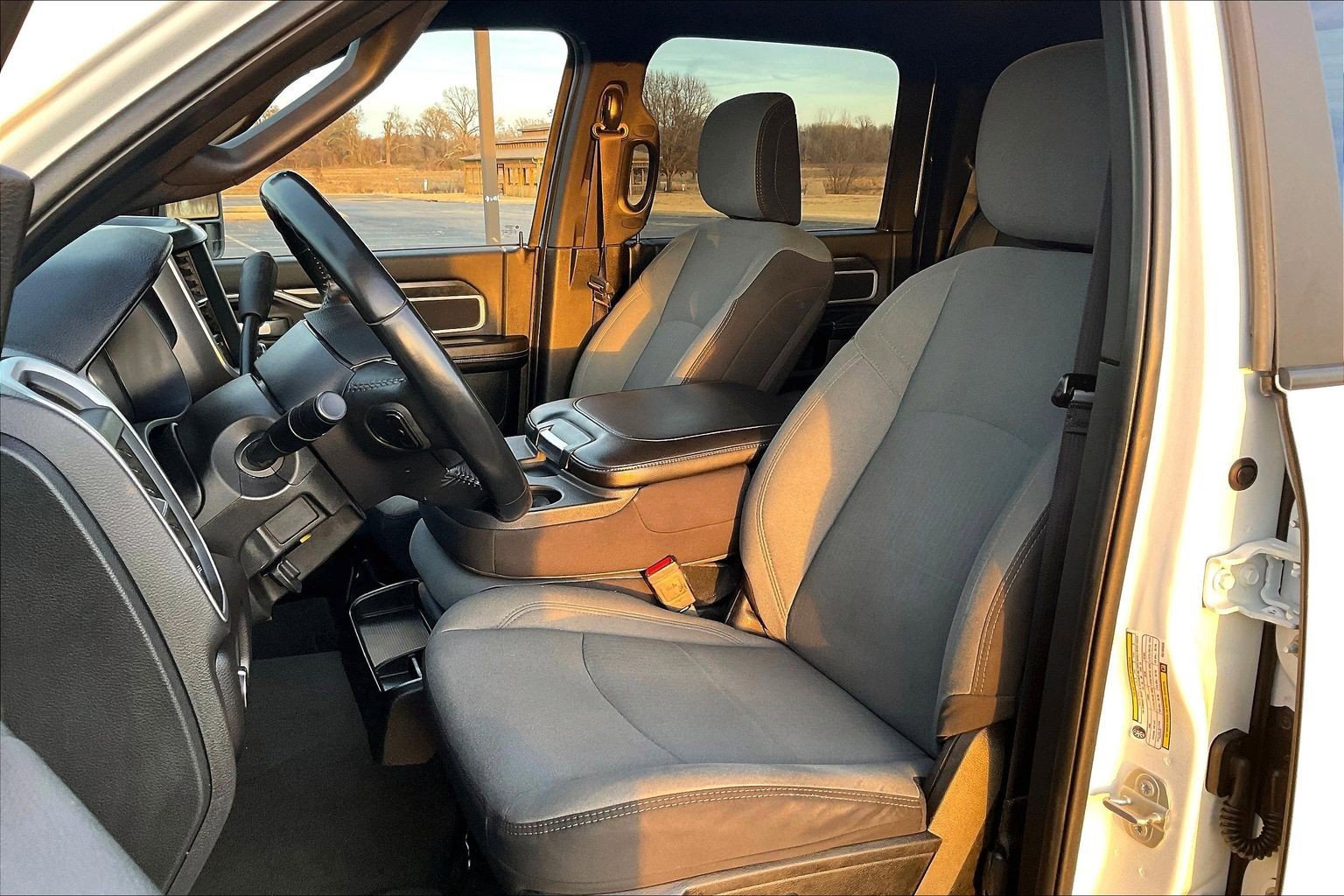 Used 2024 RAM 2500 Big Horn w/ Off Road Package image 7