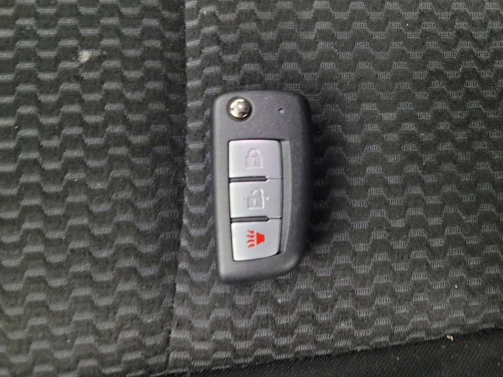 Used 2019 Nissan Rogue Sport S FWD image 32