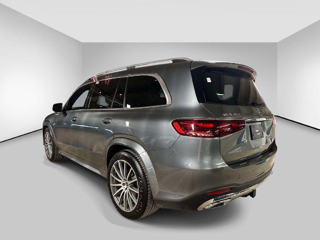 Used 2025 Mercedes-Benz GLS 450 4MATIC w/ AMG Line Exterior image 3