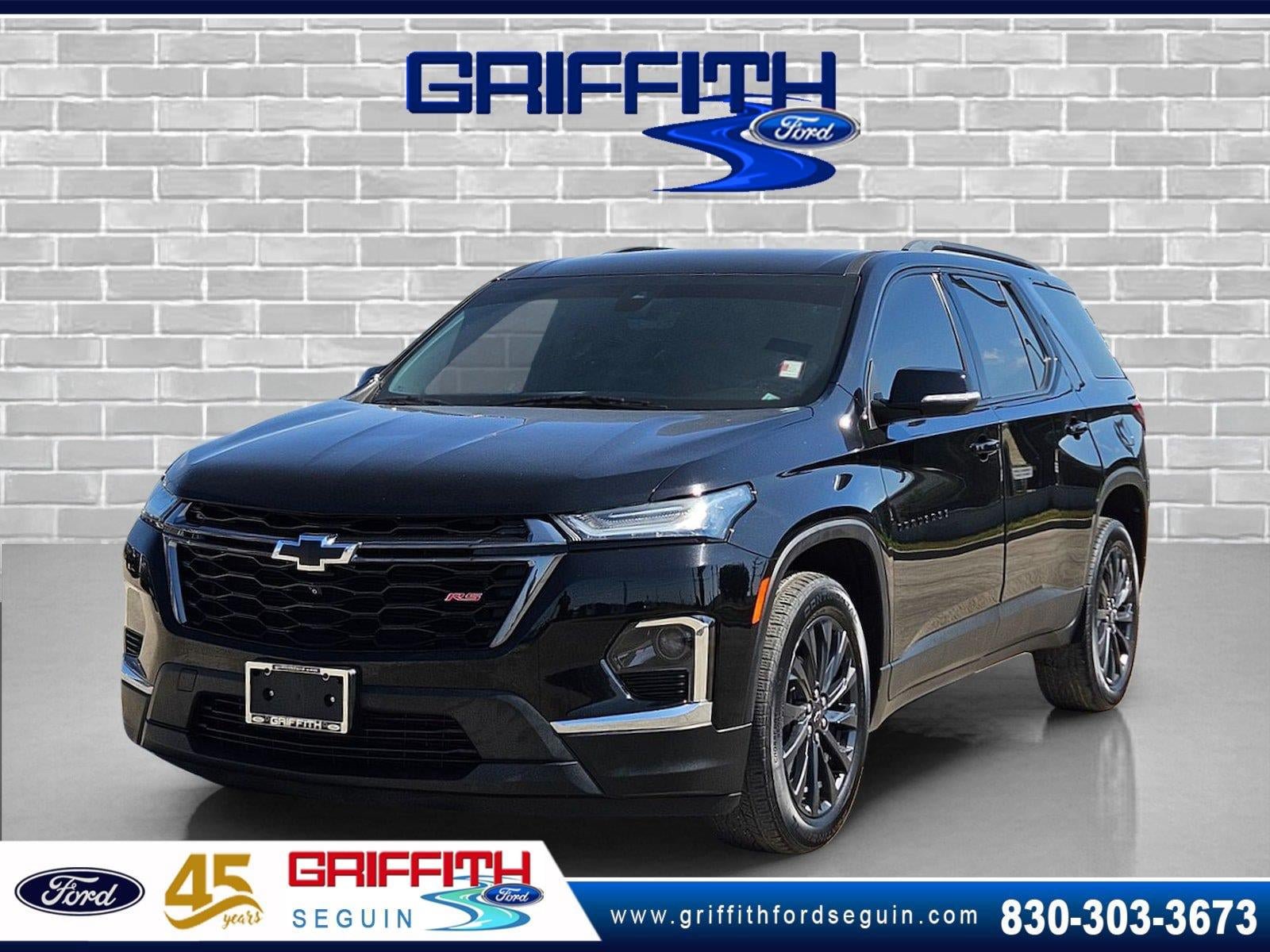 Used 2023 Chevrolet Traverse RS AWD/4WD image 1