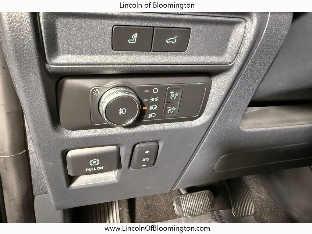 Used 2022 Ford Expedition Max Limited image 30