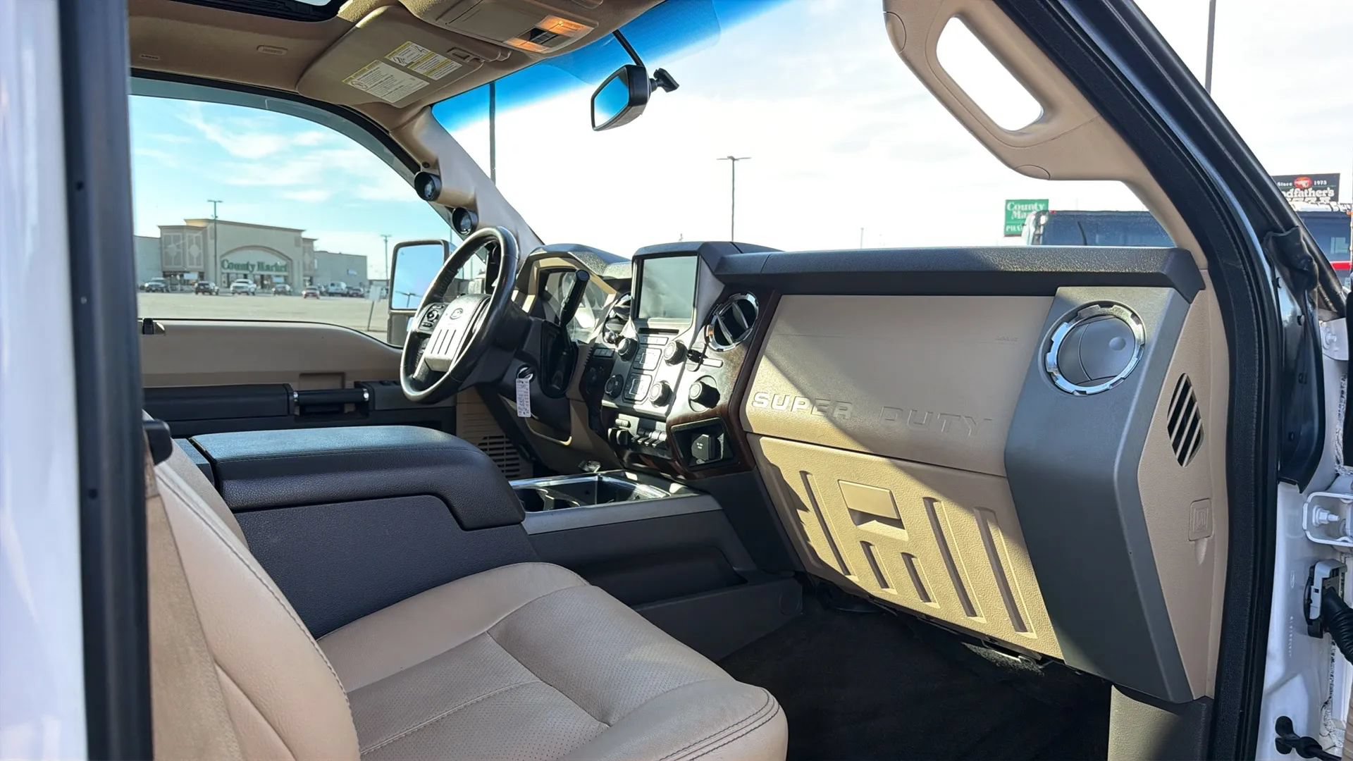 Used 2016 Ford F350 Lariat w/ Lariat Ultimate Package AWD/4WD image 86