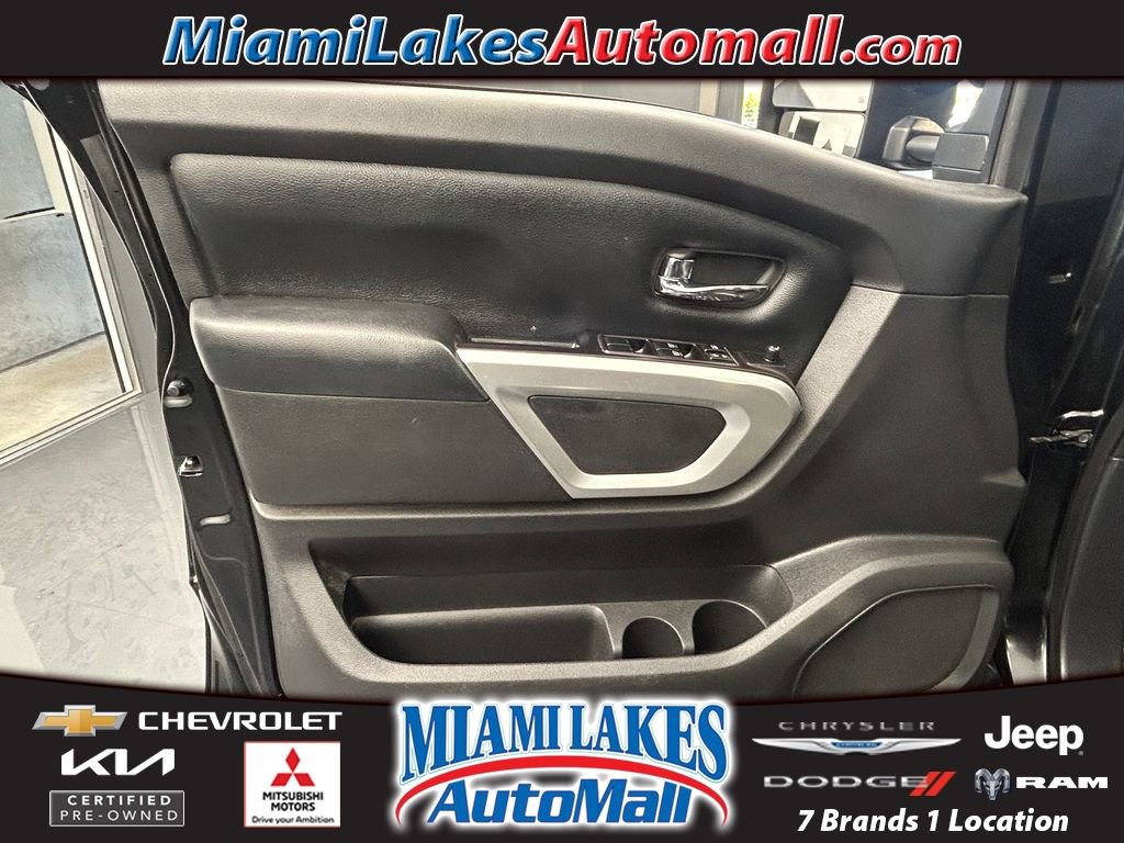Used 2019 Nissan Titan SV w/ SV Convenience Package