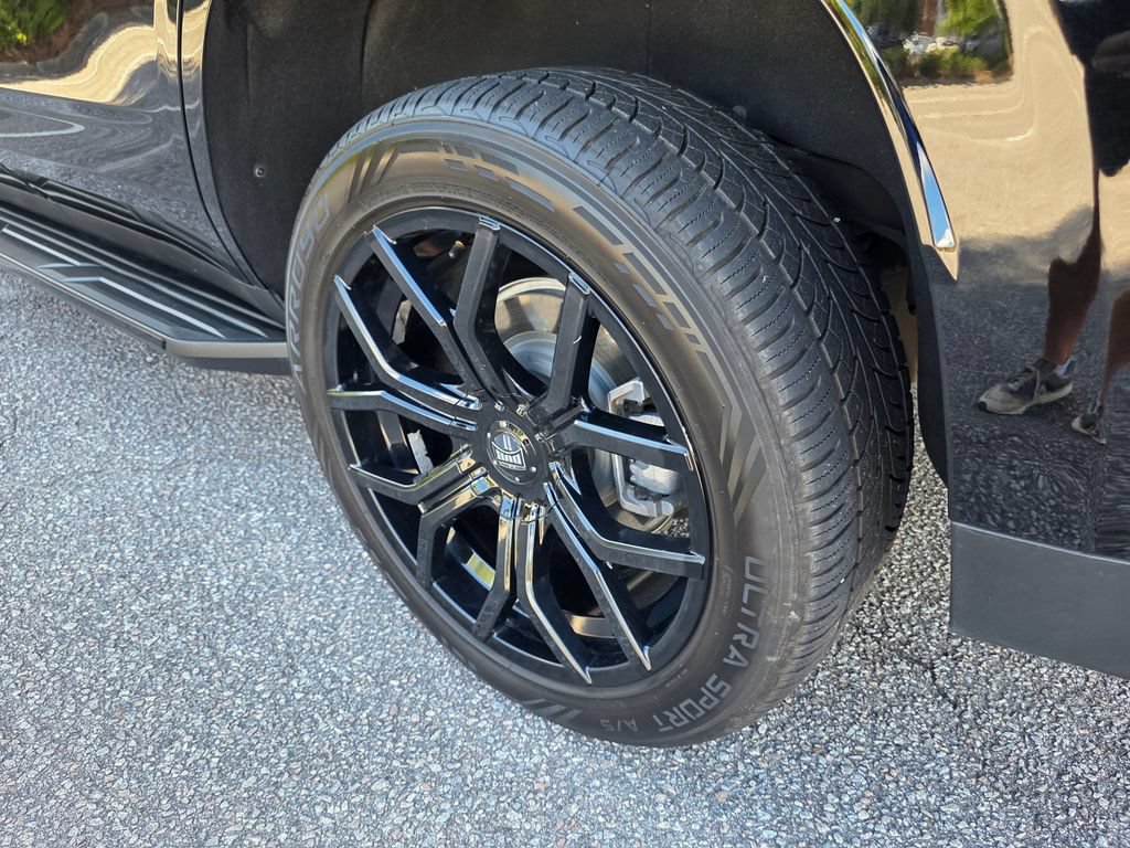 Certified 2024 Chevrolet Tahoe RST w/ Luxury Package RWD image 33