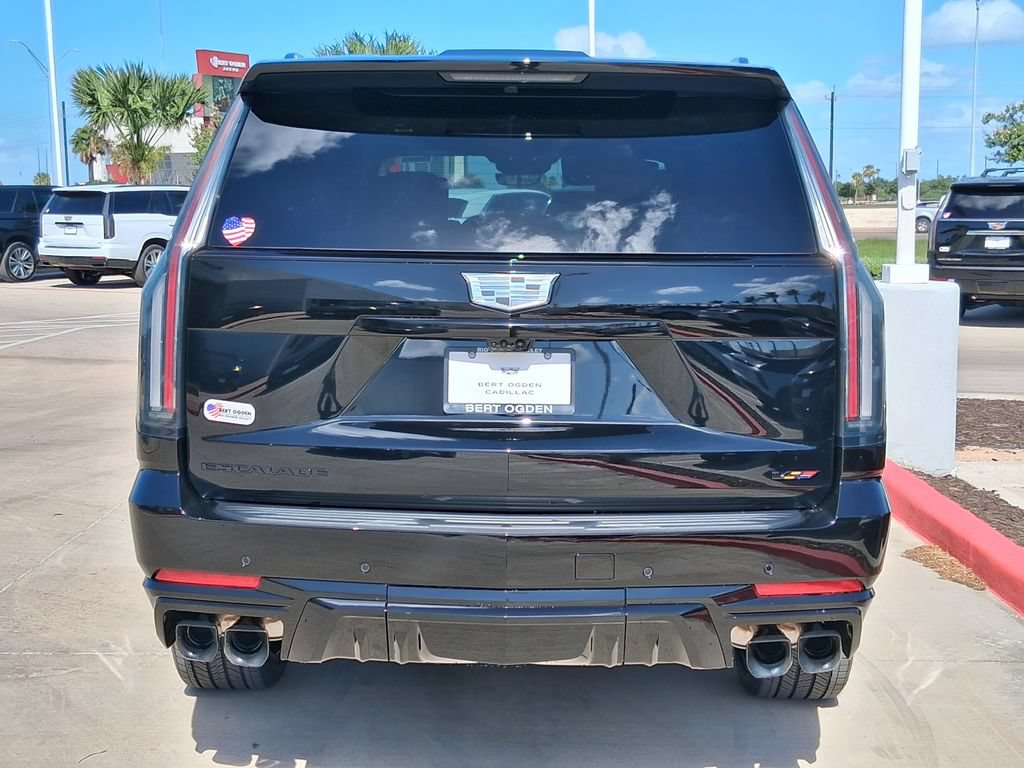 New 2026 Cadillac Escalade ESV V w/ LPO, ONYX Package AWD/4WD image 5
