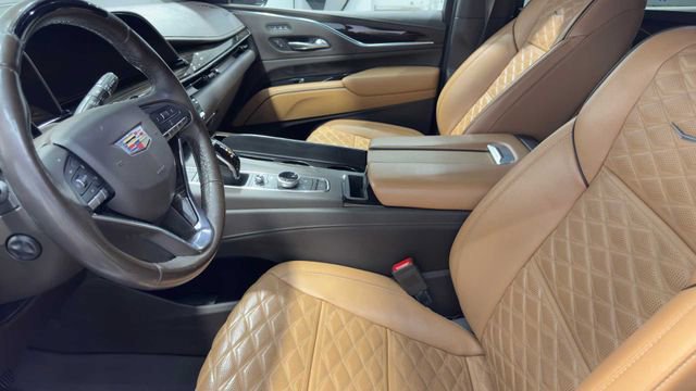 Used 2022 Cadillac Escalade ESV Premium Luxury image 26