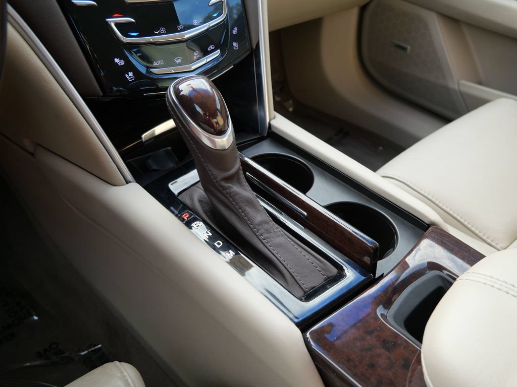 Used 2015 Cadillac XTS Luxury AWD/4WD image 22