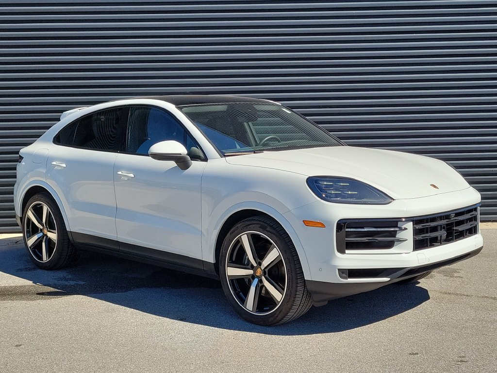 Certified 2026 Porsche Cayenne Coupe AWD/4WD image 9