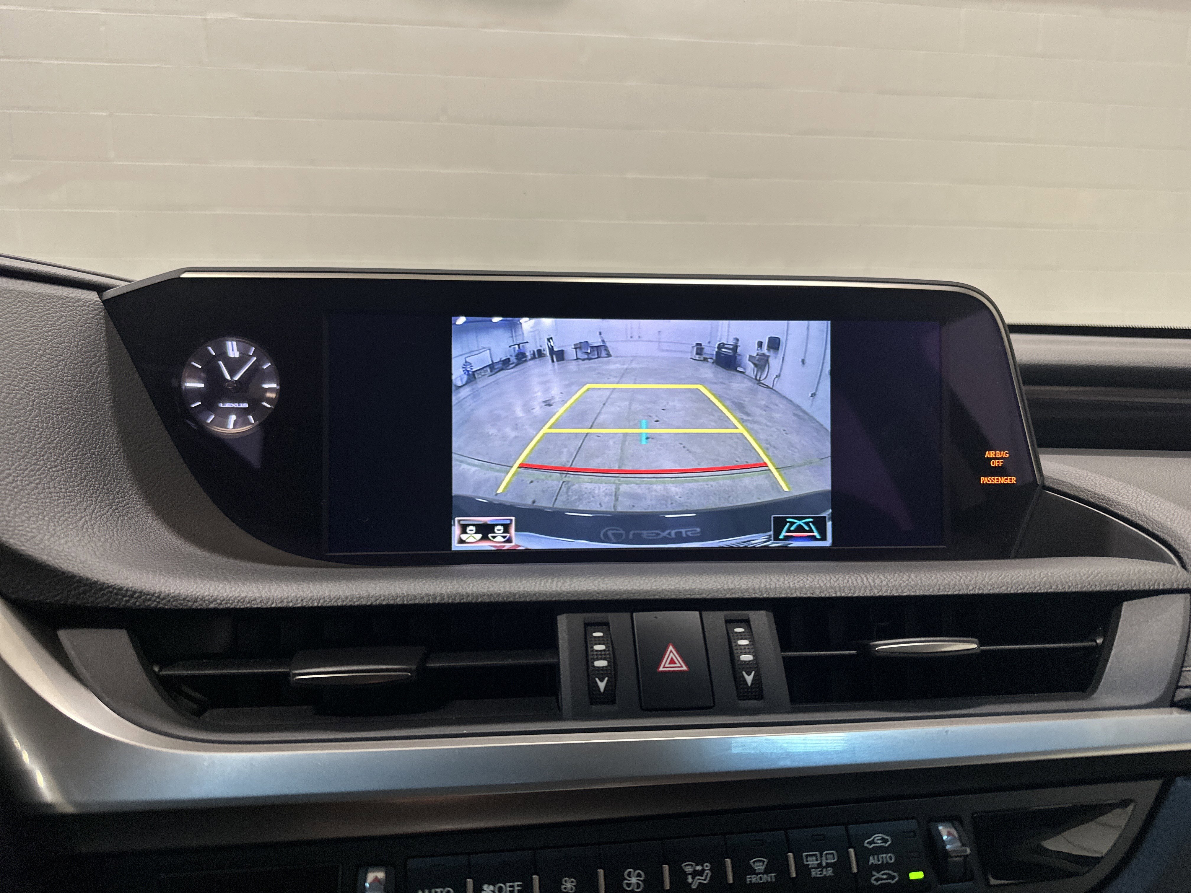 Used 2020 Lexus ES 350 w/ Premium Package image 25