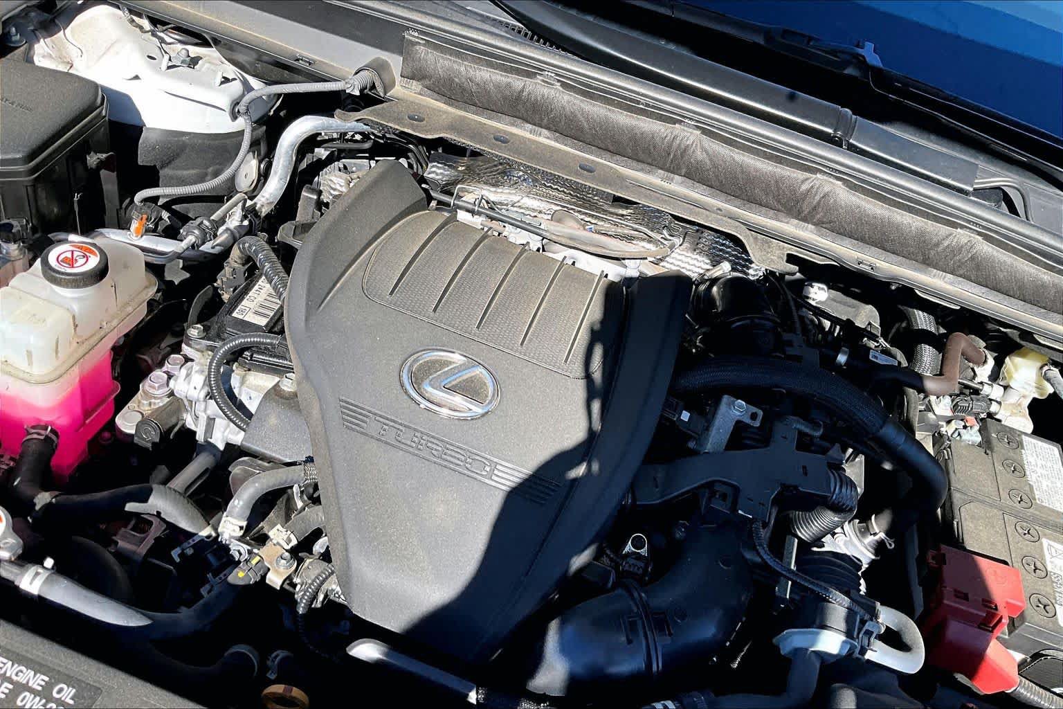 Used 2024 Lexus RX 350 Premium w/ Cold Area Package AWD/4WD image 33
