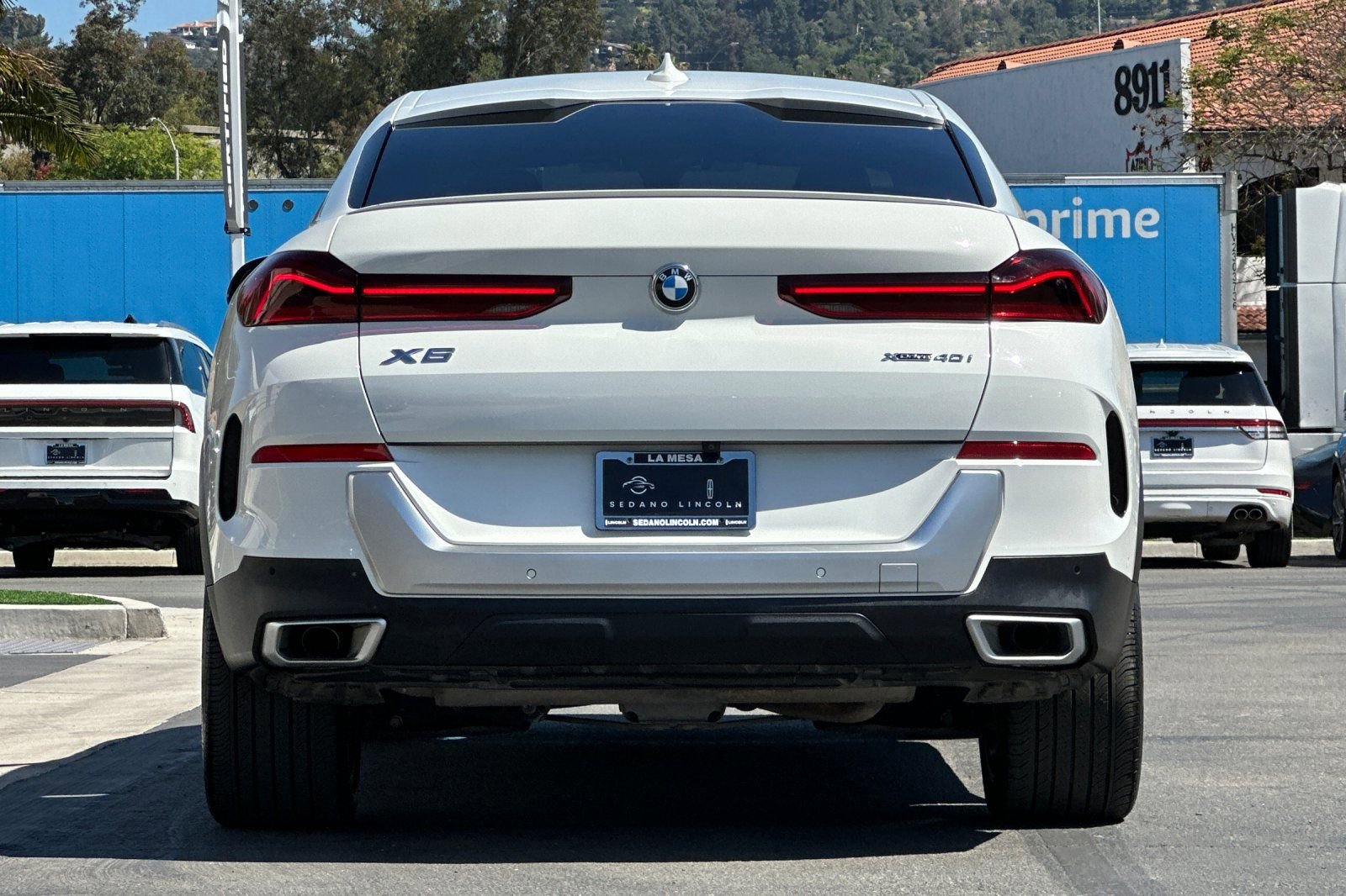 Used 2023 BMW X6 xDrive40i w/ Premium Package image 4