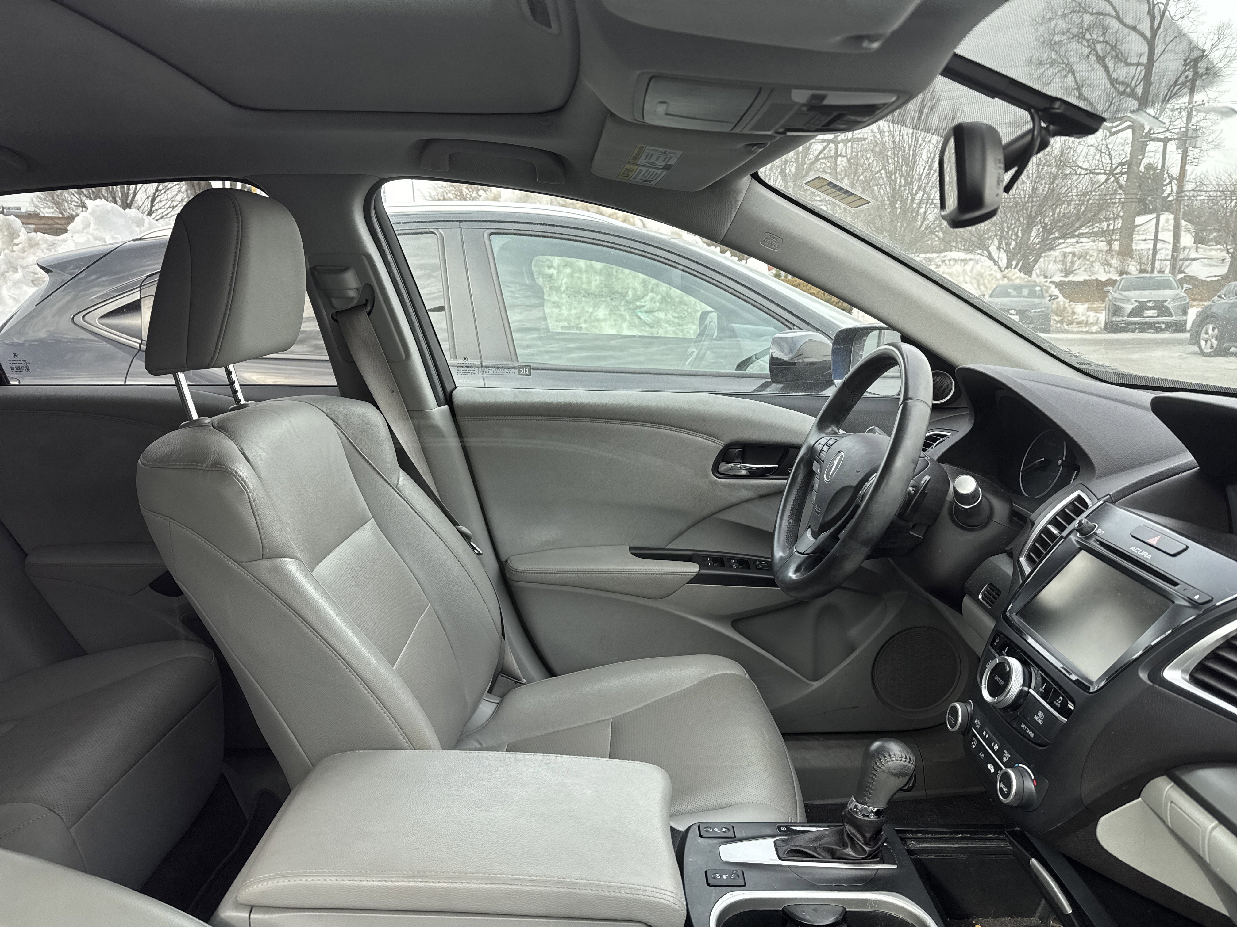 Used 2017 Acura RDX AWD w/ Technology Package image 9