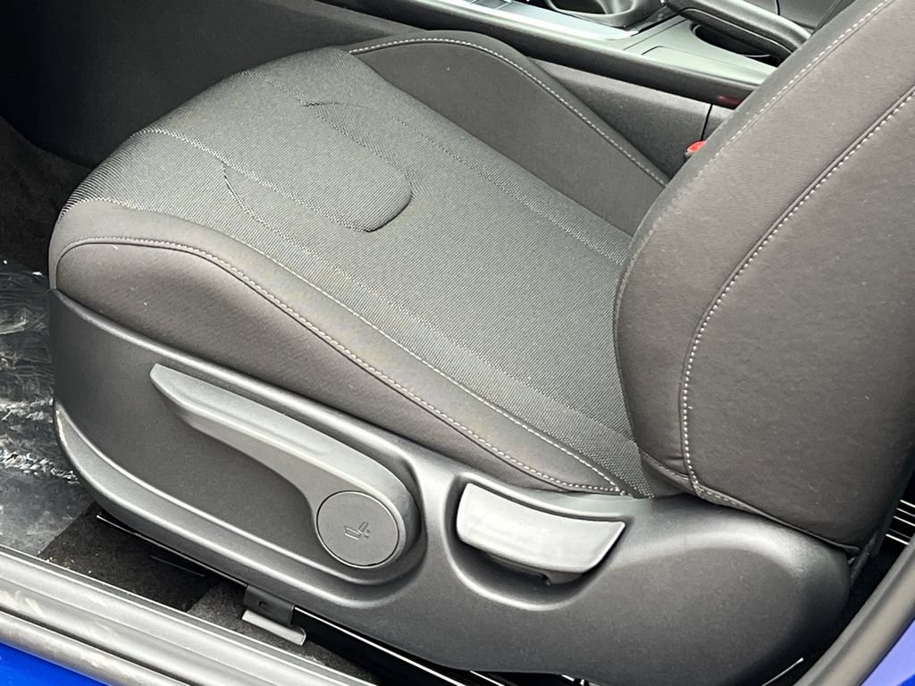 New 2026 Hyundai Elantra SE w/ Cargo Package FWD image 7