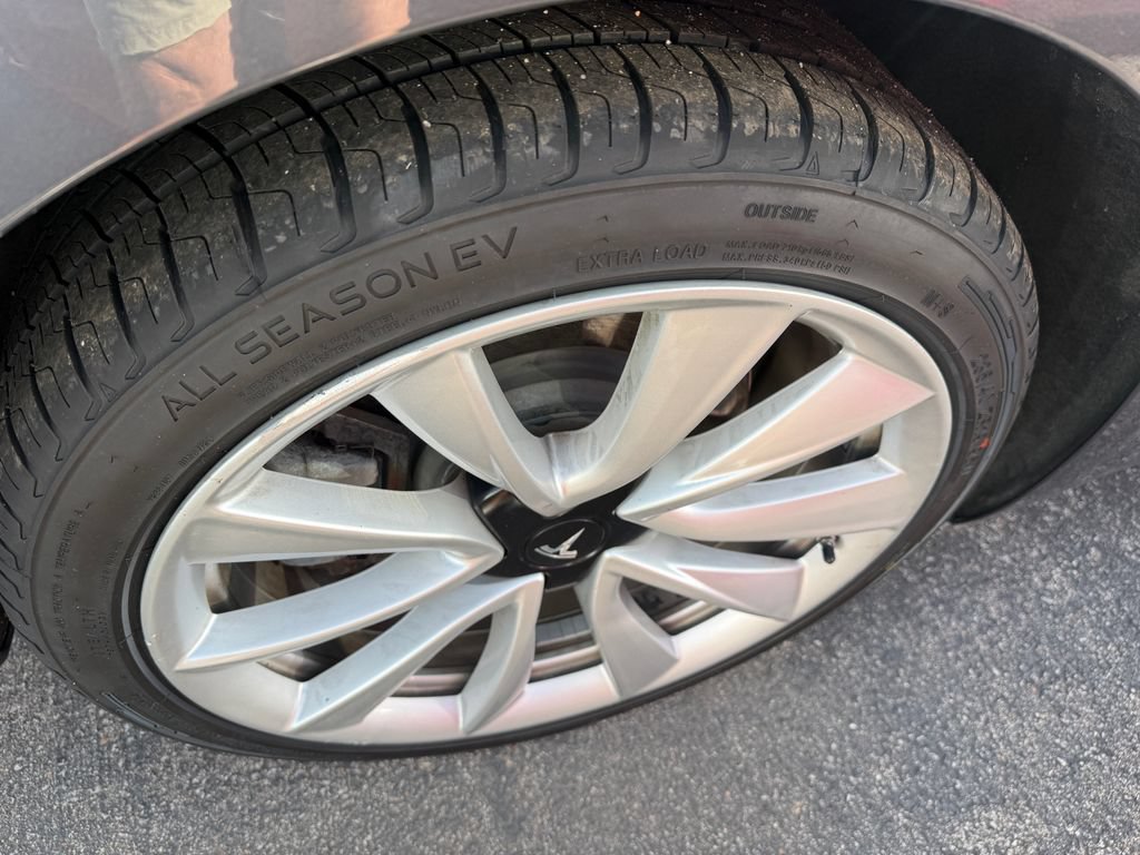 Used 2019 Tesla Model 3 Long Range AWD/4WD image 10