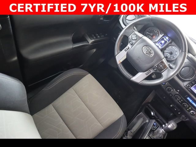 Used 2022 Toyota Tacoma TRD Sport AWD/4WD image 16