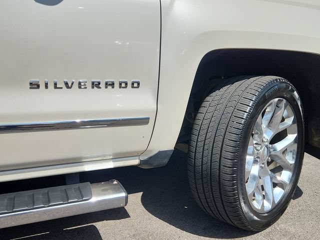 Used 2014 Chevrolet Silverado 1500 LTZ Z71 w/ LTZ Plus Package AWD/4WD image 19