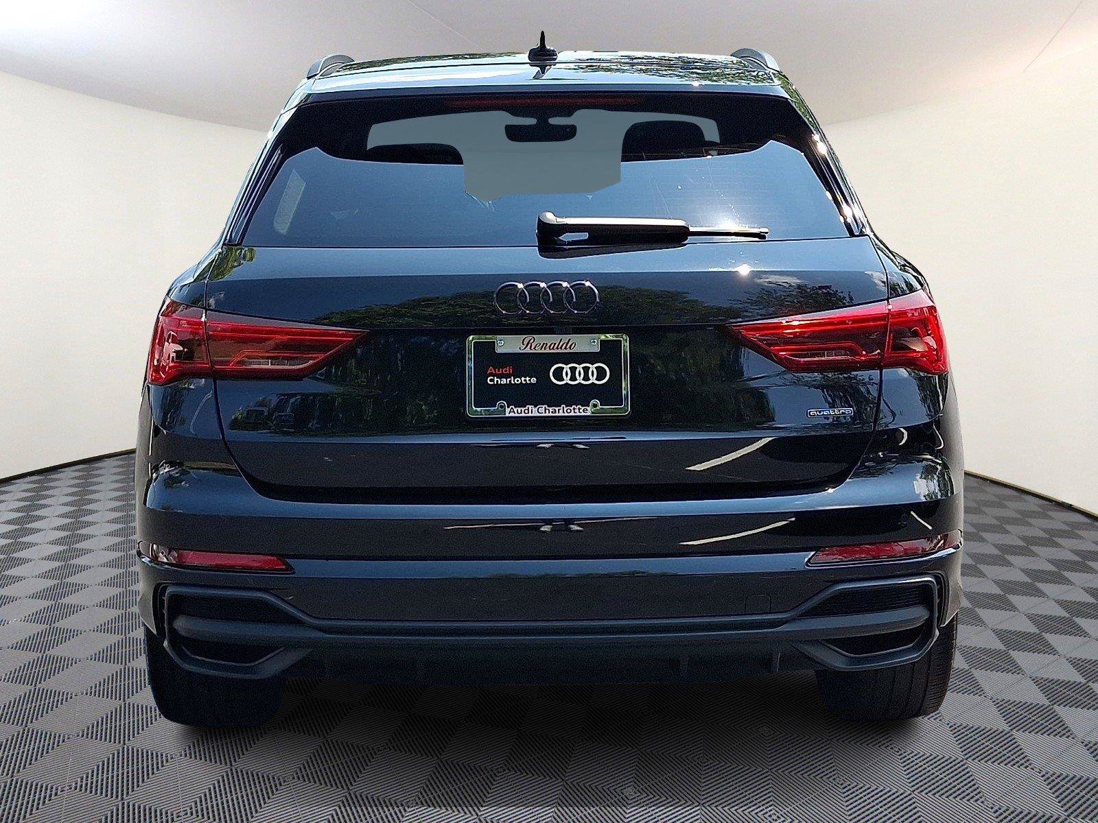 Used 2024 Audi Q3 2.0T Premium w/ Convenience Package AWD/4WD image 5