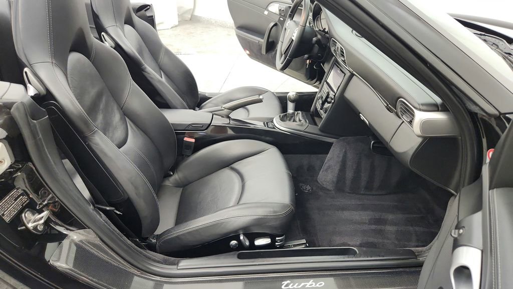 Used 2008 Porsche 911 Turbo AWD/4WD image 39
