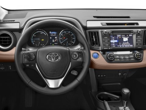 Used 2018 Toyota RAV4 XLE image 10