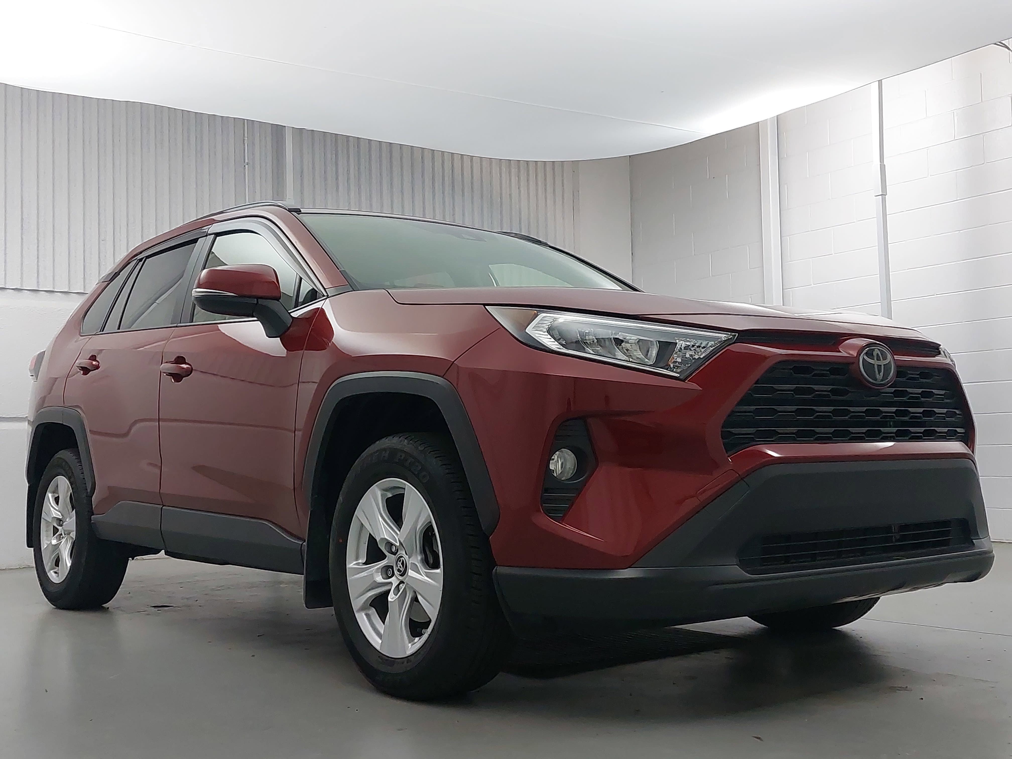 Used 2019 Toyota RAV4 XLE w/ All Weather Liner Package image 9
