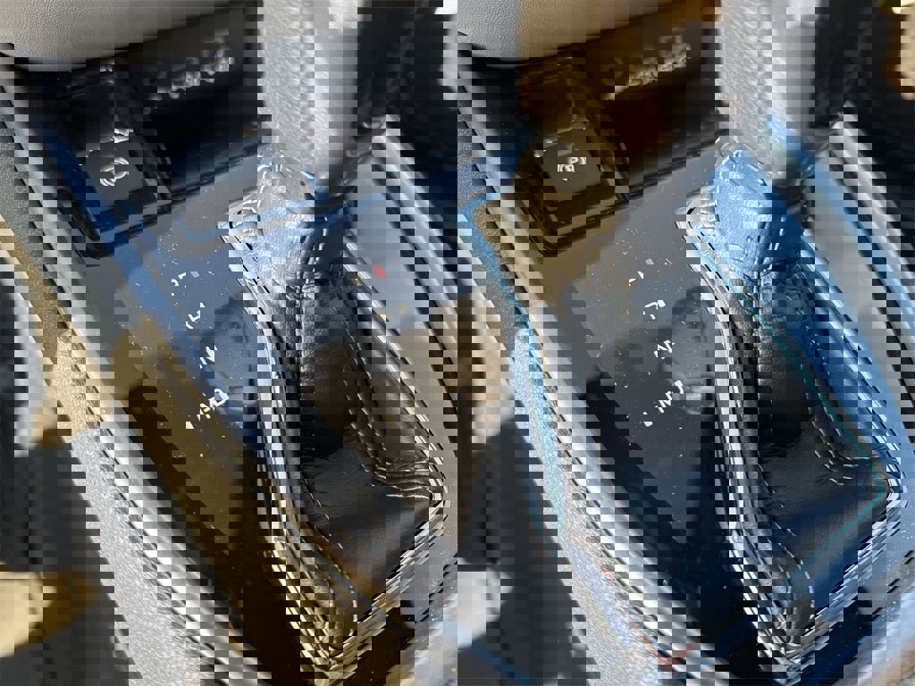 New 2025 Subaru Outback Limited image 33