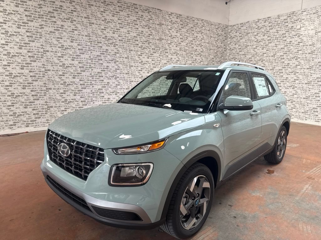 New 2026 Hyundai Venue SEL FWD image 3