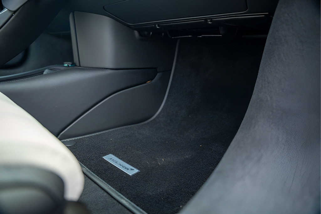 New 2026 McLaren 750S RWD image 51