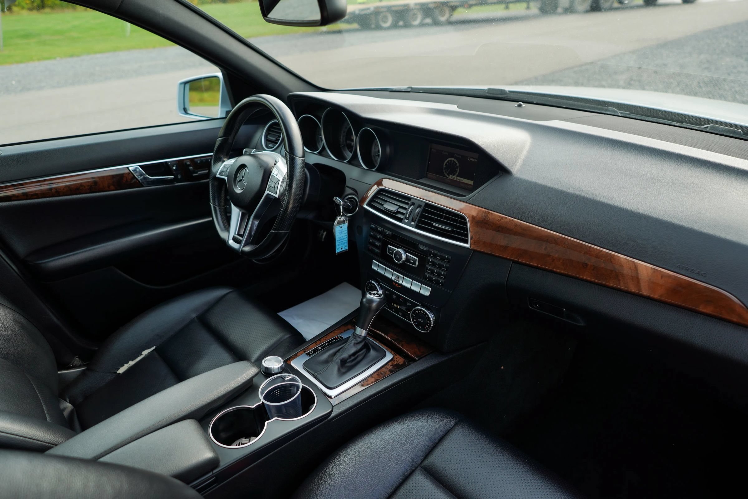 Used 2013 Mercedes-Benz C 300 4MATIC Sedan image 17