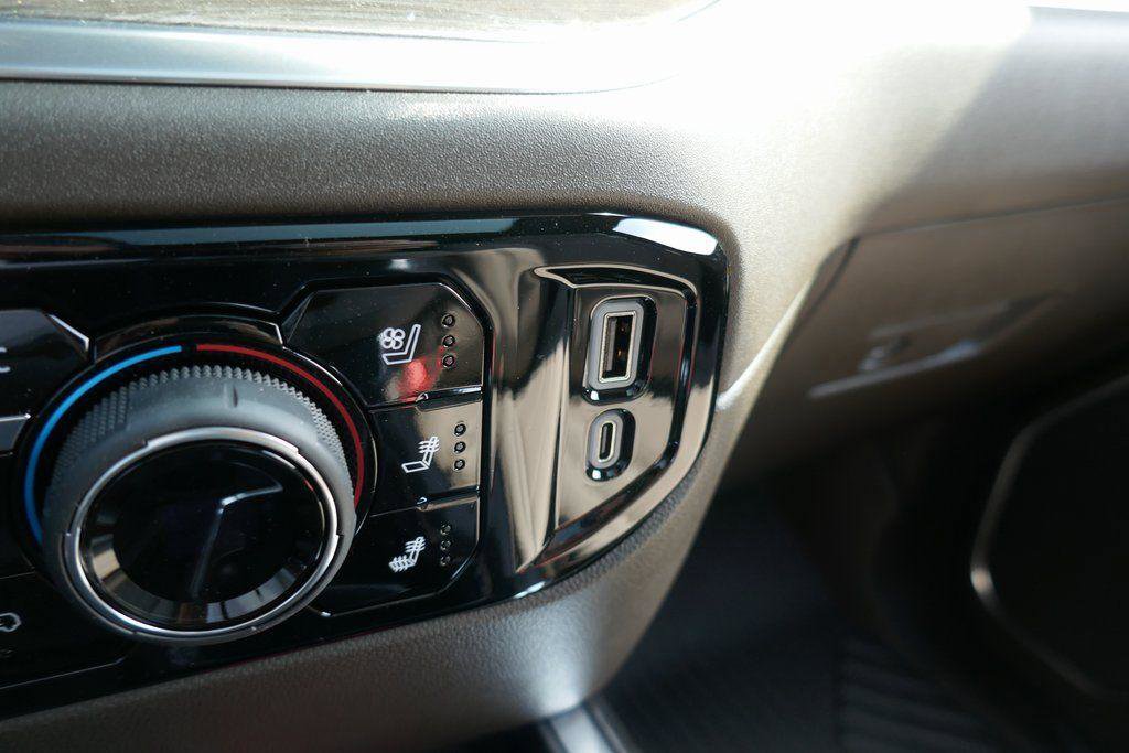 New 2026 Chevrolet Silverado 1500 LTZ w/ LTZ Premium Package image 25