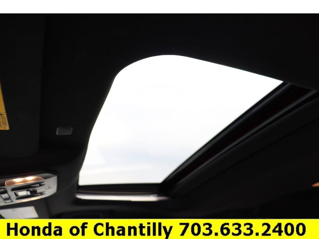 Used 2022 Toyota Highlander XSE FWD image 20